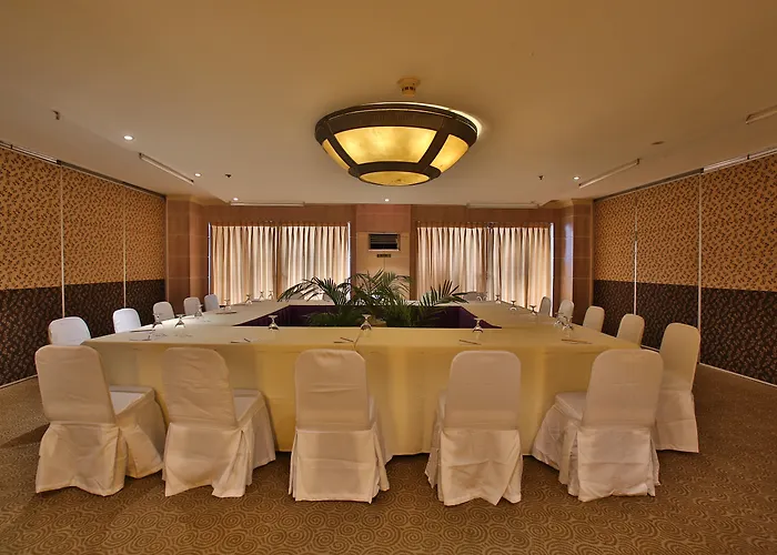 Crown Regency Mactan Hotel