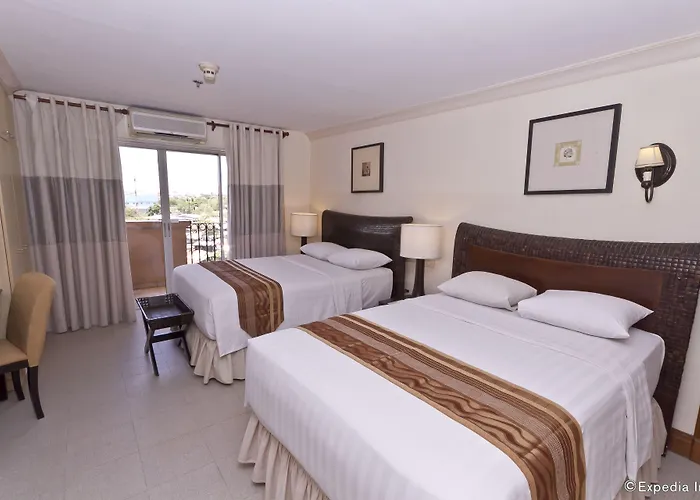 Crown Regency Mactan Hotel Lapu-Lapu City