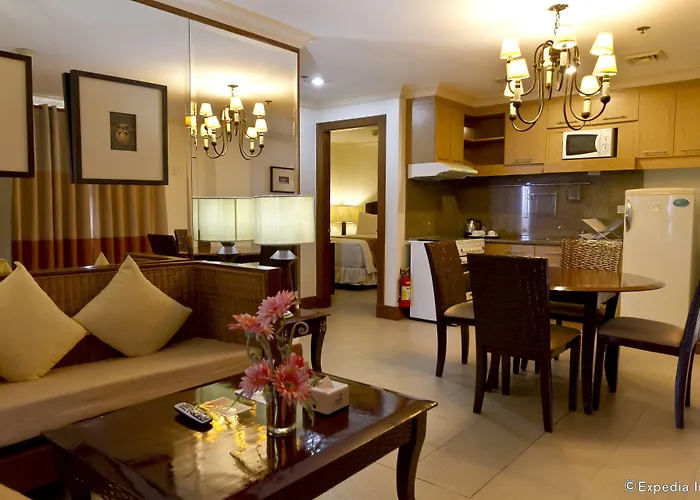 Crown Regency Mactan 4*