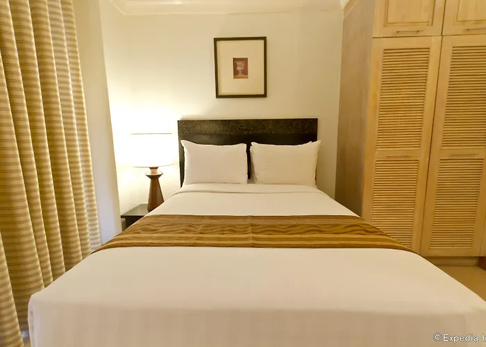 Crown Regency Mactan 4*